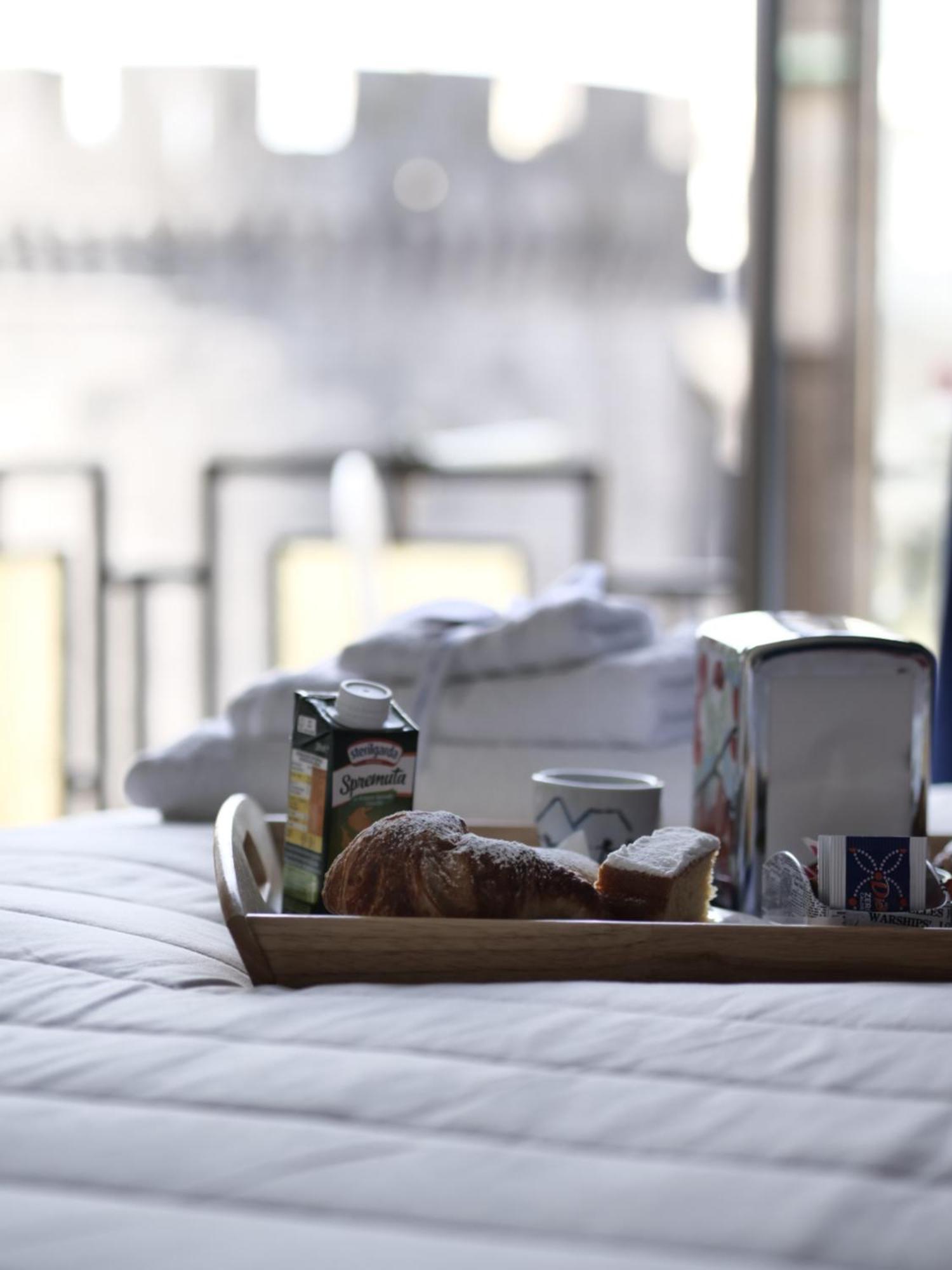 Happy In Naples Bed and Breakfast Εξωτερικό φωτογραφία