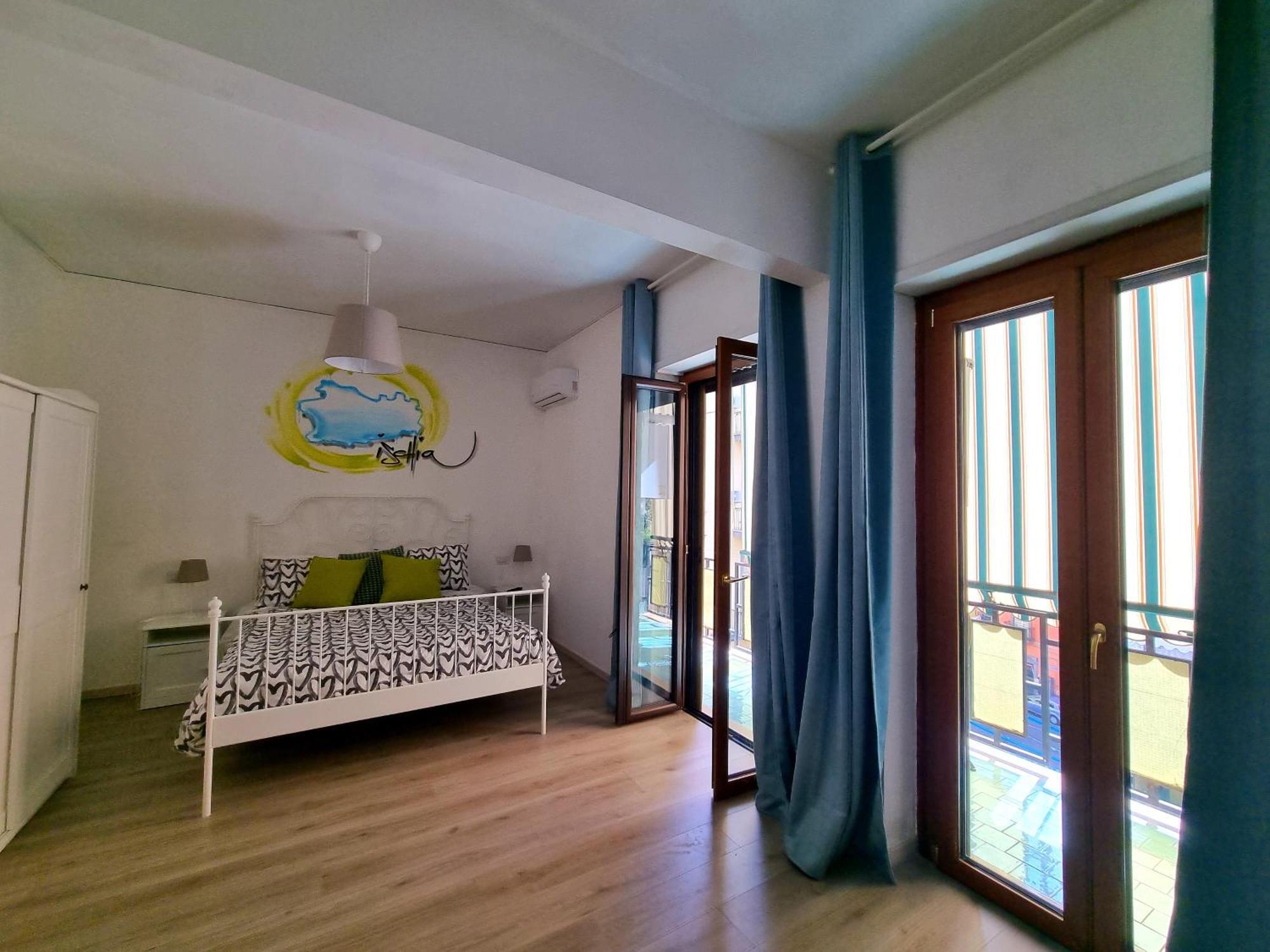 Happy In Naples Bed and Breakfast Εξωτερικό φωτογραφία